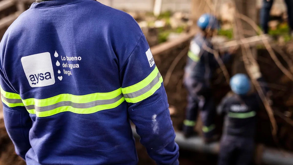 Privatización de AySA: se presentaron 17 ofertas pero sólo dos consorcios siguen en carrera