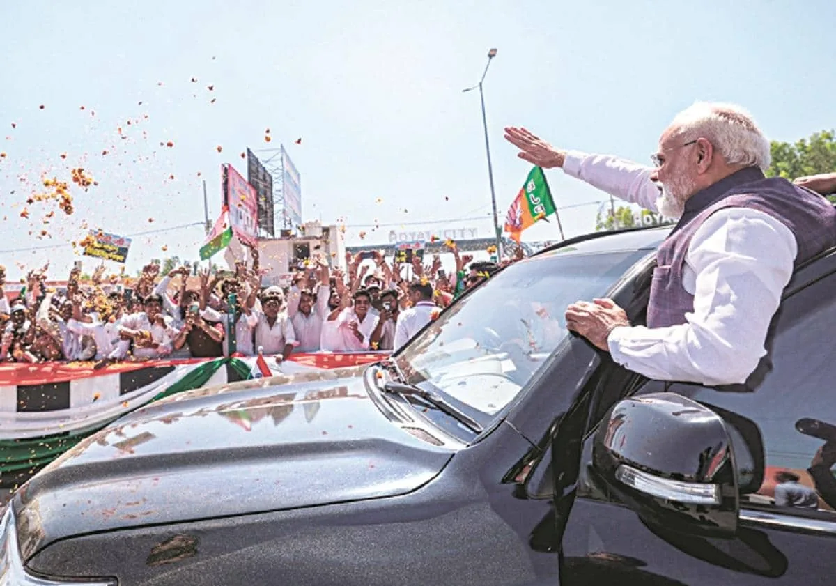 PM Modi holds roadshow in Chennai, to launch projects worth ₹13,000 crore