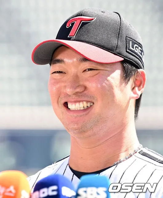 “(1위) 못 뒤집을 승차 아냐” 고우석 효과 미쳤다! LG 폭풍 4연승→선두 맹추격. 승장 염갈량 “손주영 3연투 설득한 김광삼 코치 칭찬”