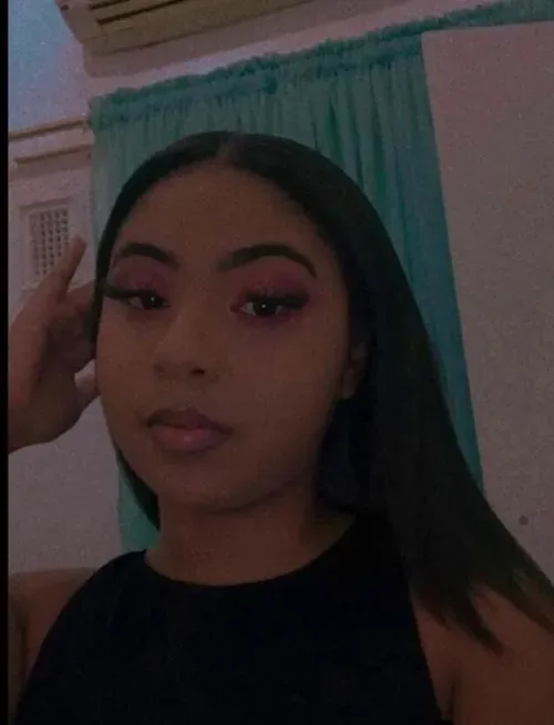 Community mourns after young woman (25) gunned down in Wentworth