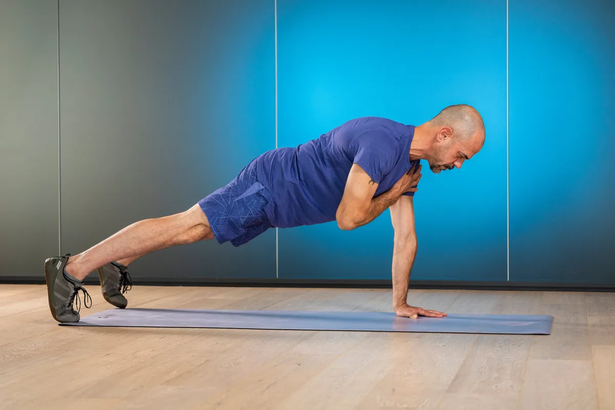 Push-up challenge, week 3: Core and Posture