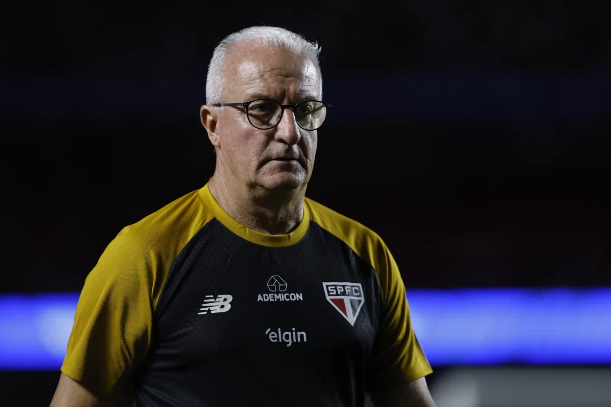 Dorival expõe problemas no CT do São Paulo e desabafa: "Um dos trabalhos mais complicados"