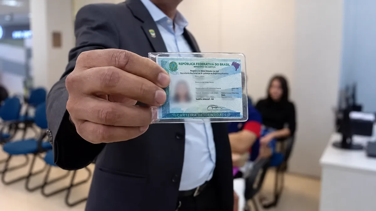 Justiça de MS manda emitir RG a jovem que usou nome de outro para trabalhar