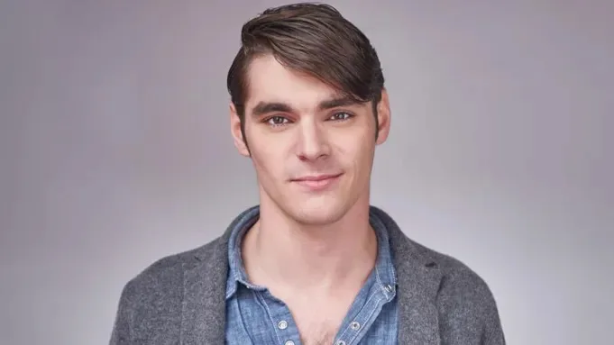 Murió RJ Mitte, el actor que interpretó a Walter Jr. en "Breaking Bad"