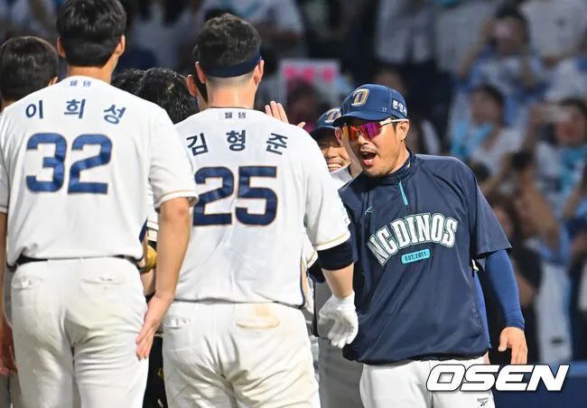'승승승승승' NC 또 이겼다! 이의리 붕괴시킨 집중력..."좋은 분위기 이어갈 수 있어 기쁘다" [오!쎈 창원]