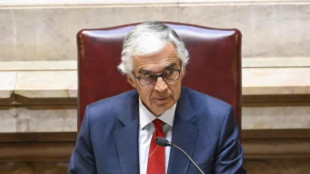 Passos Coelho "estará sempre disposto a ajudar", diz Aguiar-Branco