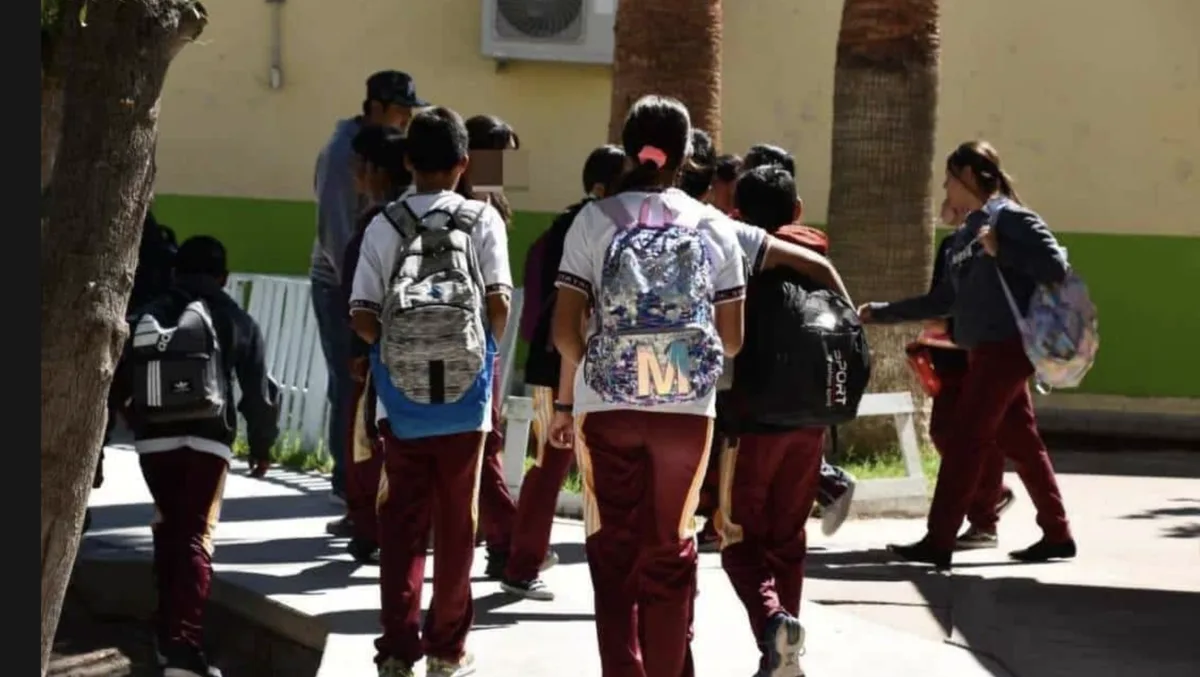 Inicia el ciclo escolar 2026-2027 para 160 mil estudiantes en La Laguna
