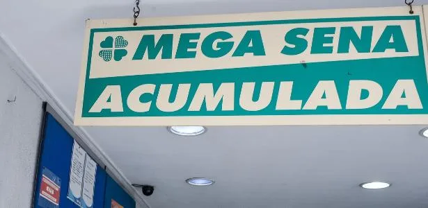 Mega-Sena: quanto R$ 50 milhões rendem todo mês na poupança e no Tesouro