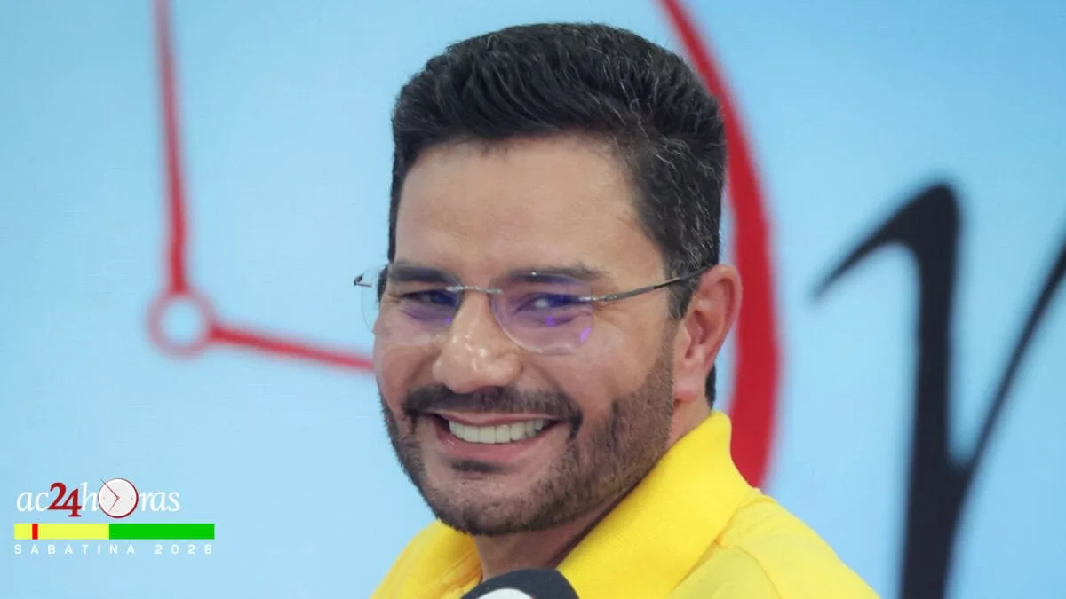 Gladson se confunde ao responder sobre escala 6×1 durante sabatina