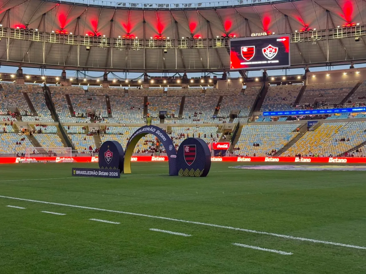 Gramado do Maracanã passa por reforma antes de clássico entre Flamengo e Botafogo; veja detalhes