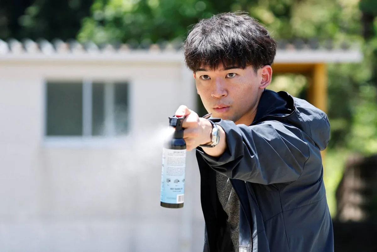Japan’s government sets recommended specifications for bear repellent