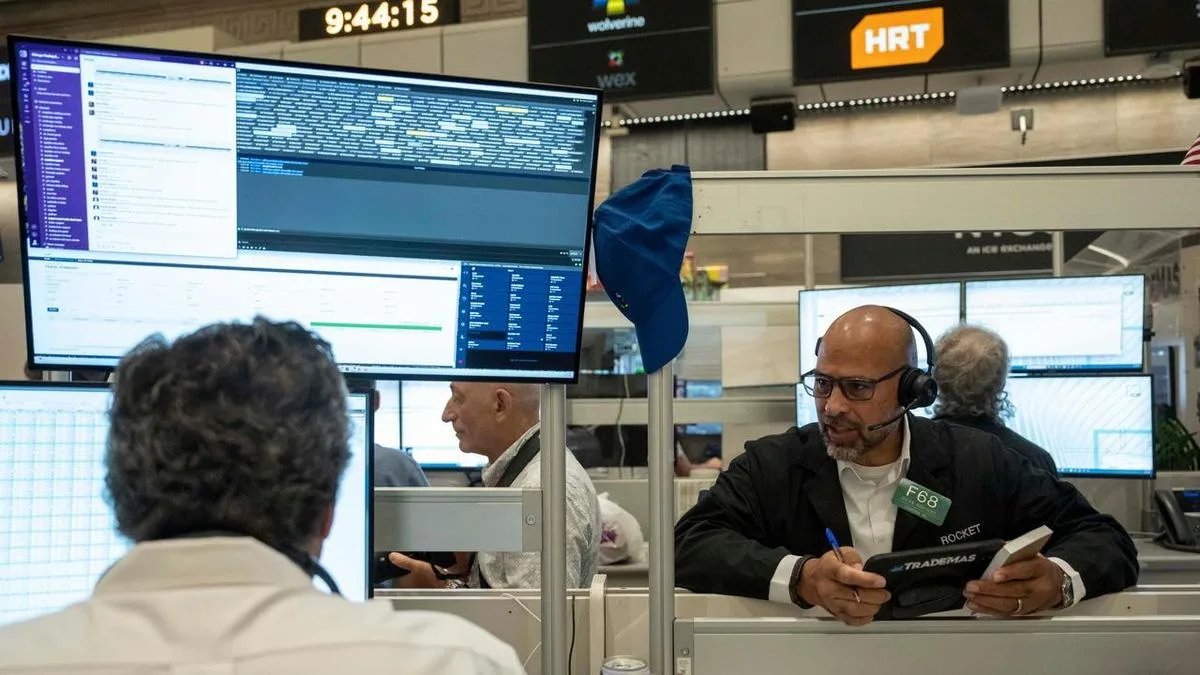 Wall Street opens lower on rising US bond yields