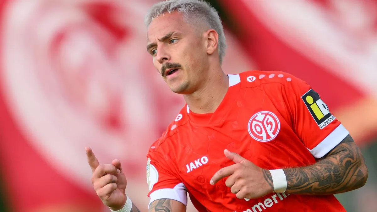 Fußball: Gladbach und Mainz im Pokal locker weiter - Union mit Mühe