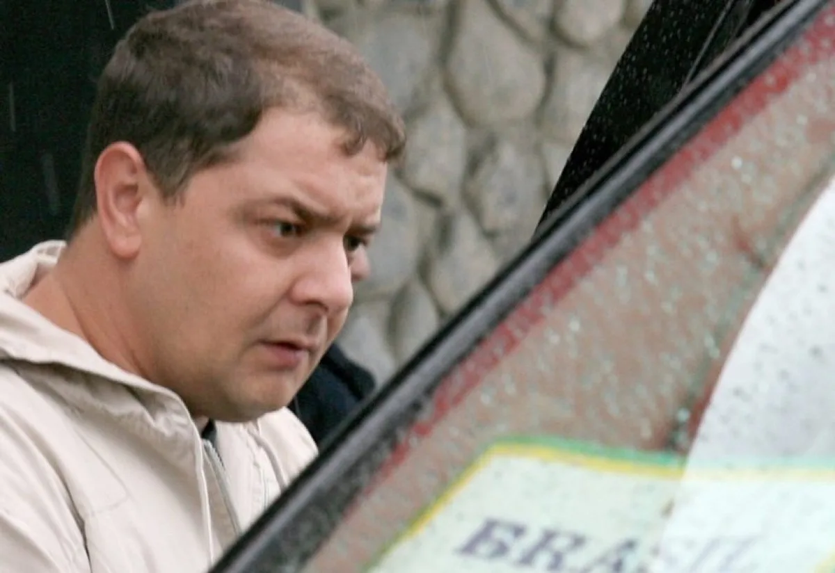 Lulinha vai à Justiça e pede indenização de Flávio por vídeo com IA