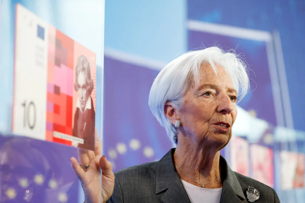 Lagarde asegura que Europa no se puede permitir quedar atrás en la revolución de la IA
