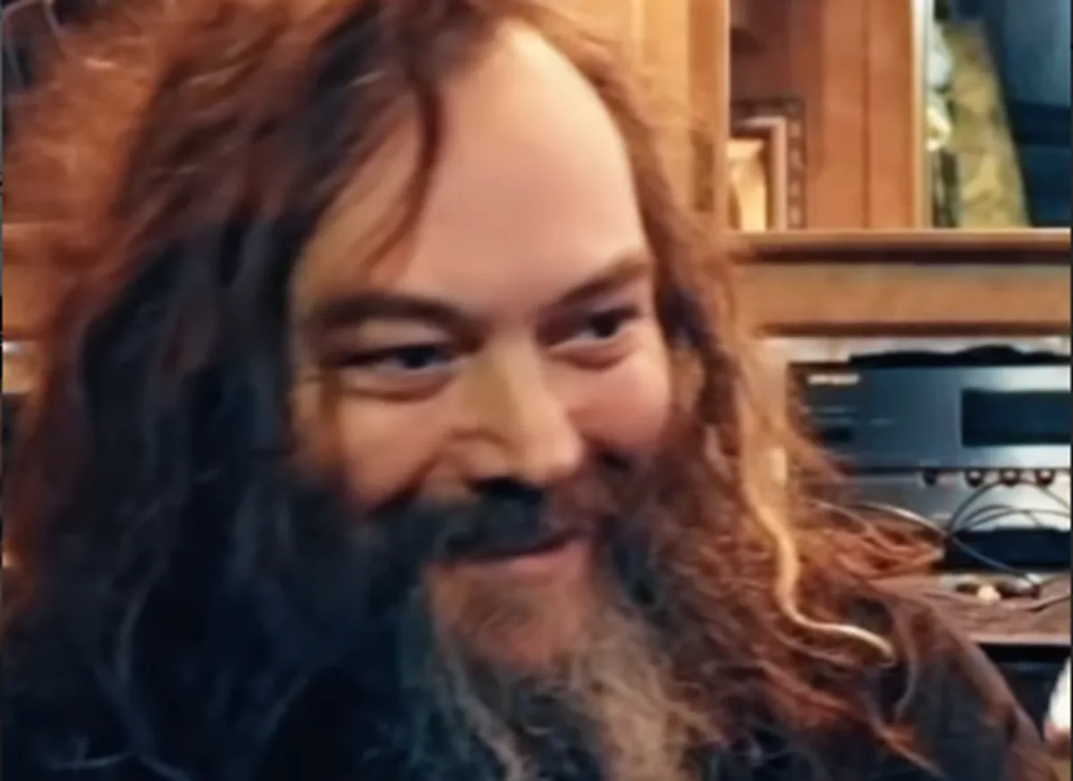 O músico que era “Deus em forma física” na Terra segundo Max Cavalera