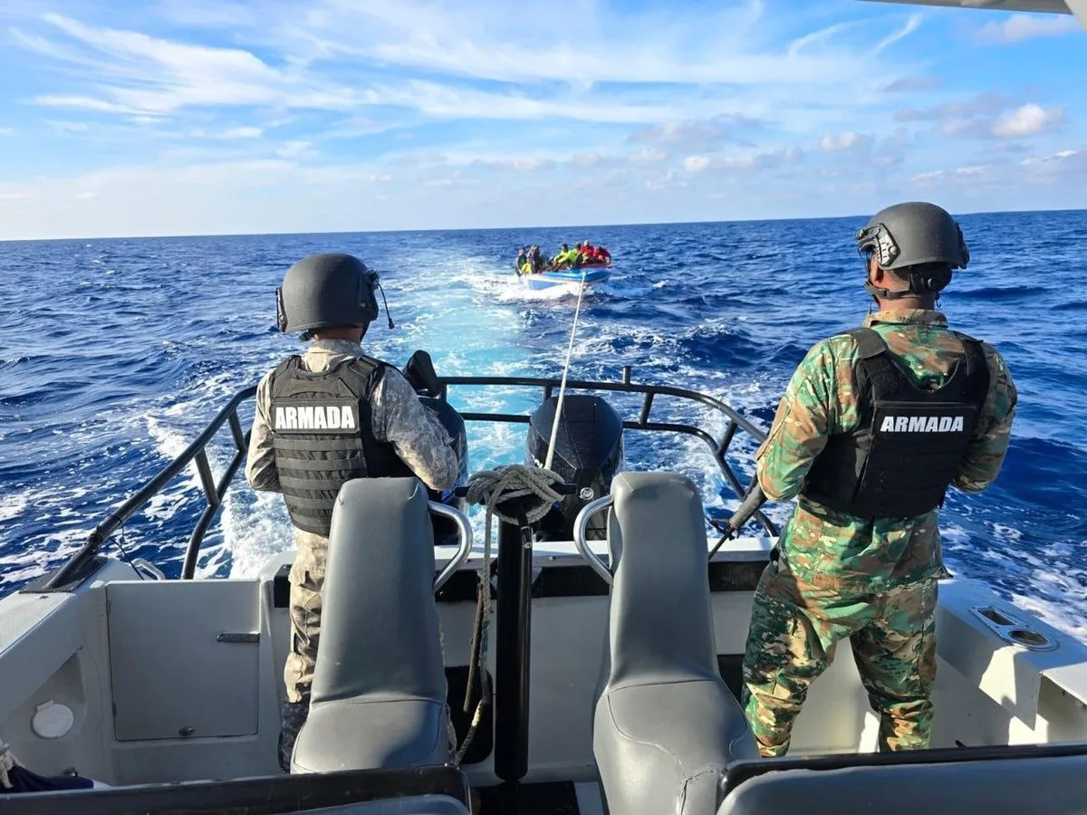 Interceptan una nave a la deriva con 38 migrantes haitianos en aguas territoriales de República Dominicana