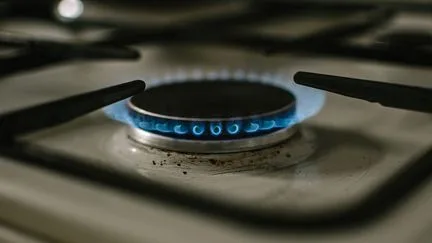 Le stockage de gaz en France est à un niveau "relativement rassurant" en vue de l'hiver, mais son prix va augmenter, selon le régulateur de l'énergie
