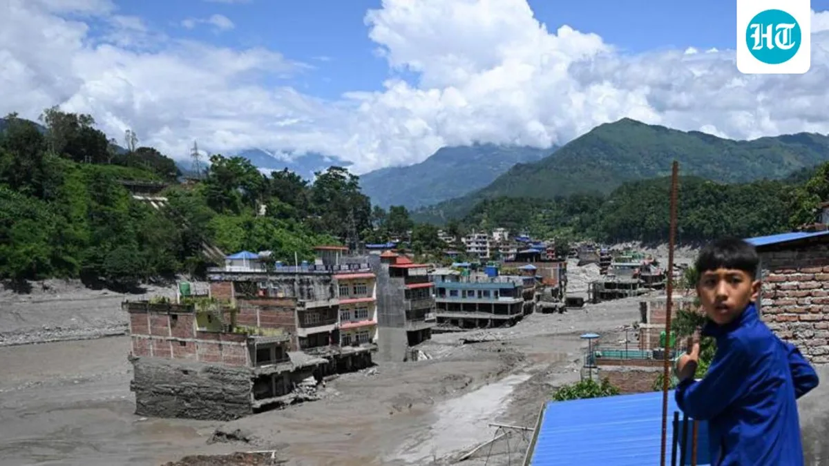 Nepal floods: TN ministers meet in Delhi to oversee rescue ops of those missing from state