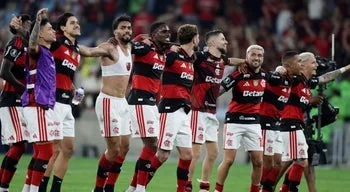 Cruzeiro de Artur Jorge empata nos `quartos` da Taça do Brasil