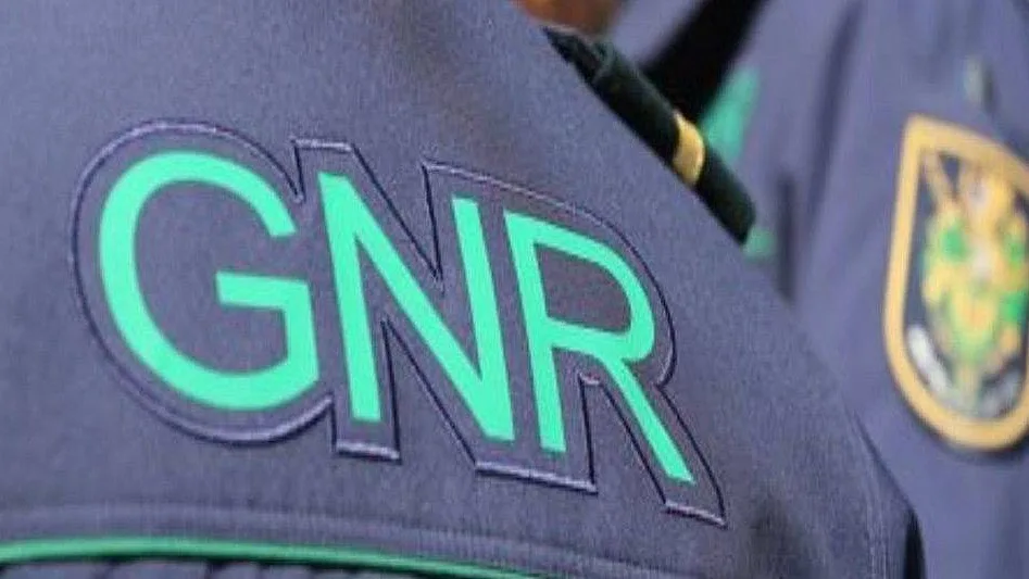 Indemnização de 230 mil euros para pais de militar da GNR que morreu atropelado no IC2