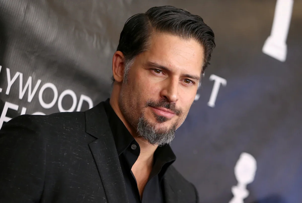 Joe Manganiello mostró las impactantes secuelas de la extraña enfermedad que padece: “No puedo creer que esté vivo”