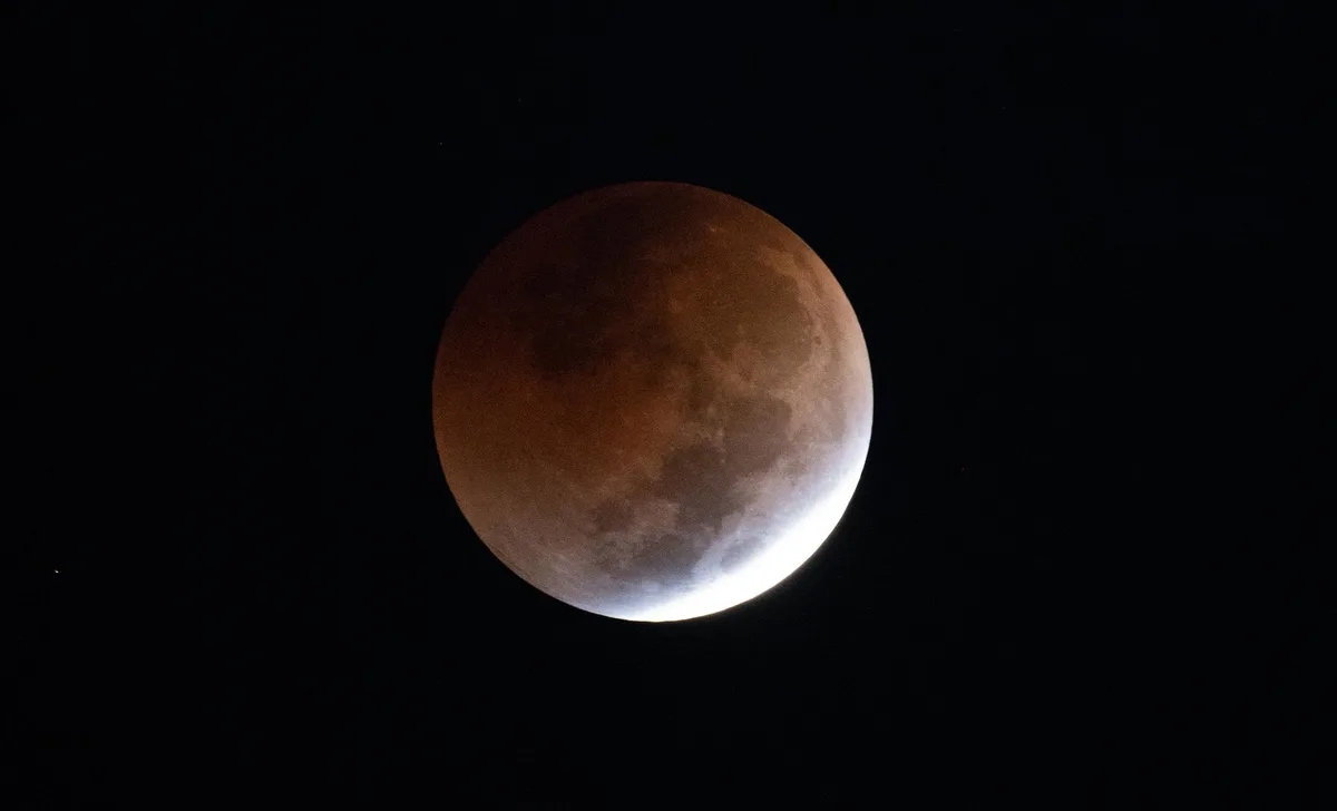 Portugal vai poder observar eclipse lunar parcial a 28 de agosto