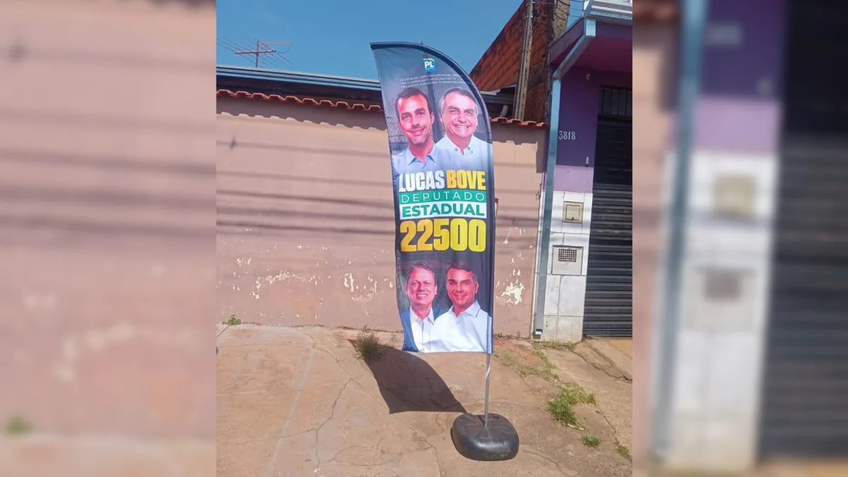 TRE-SP proíbe propaganda de deputado do PL com imagem de Bolsonaro