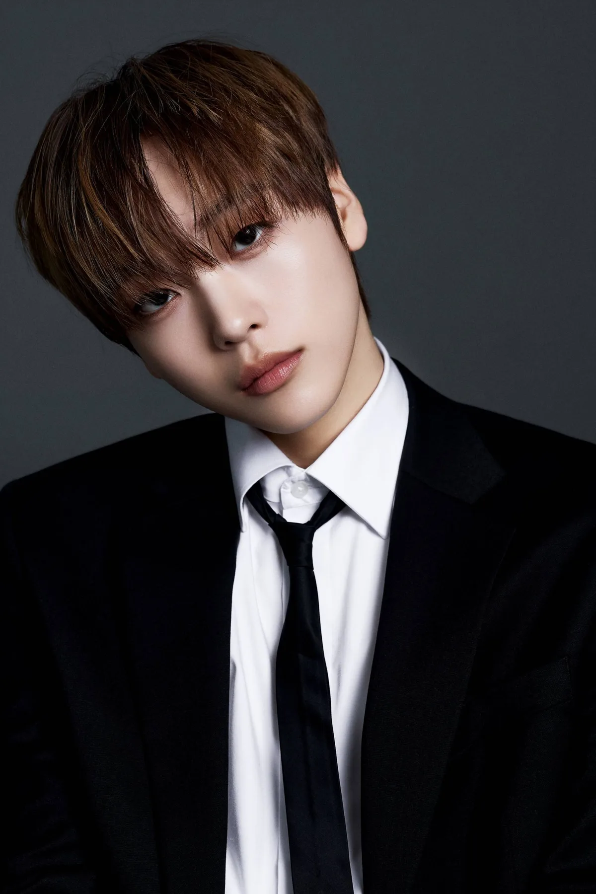 크래비티 형준 창원 향했다…NC 다이노스 시구 출격