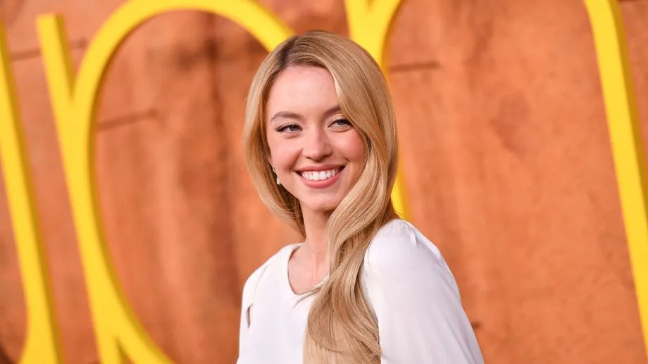 VIDÉOS - "Voilà à quoi ressemblent les femmes dans le sport" : la riposte des athlètes à l'actrice Sydney Sweeney