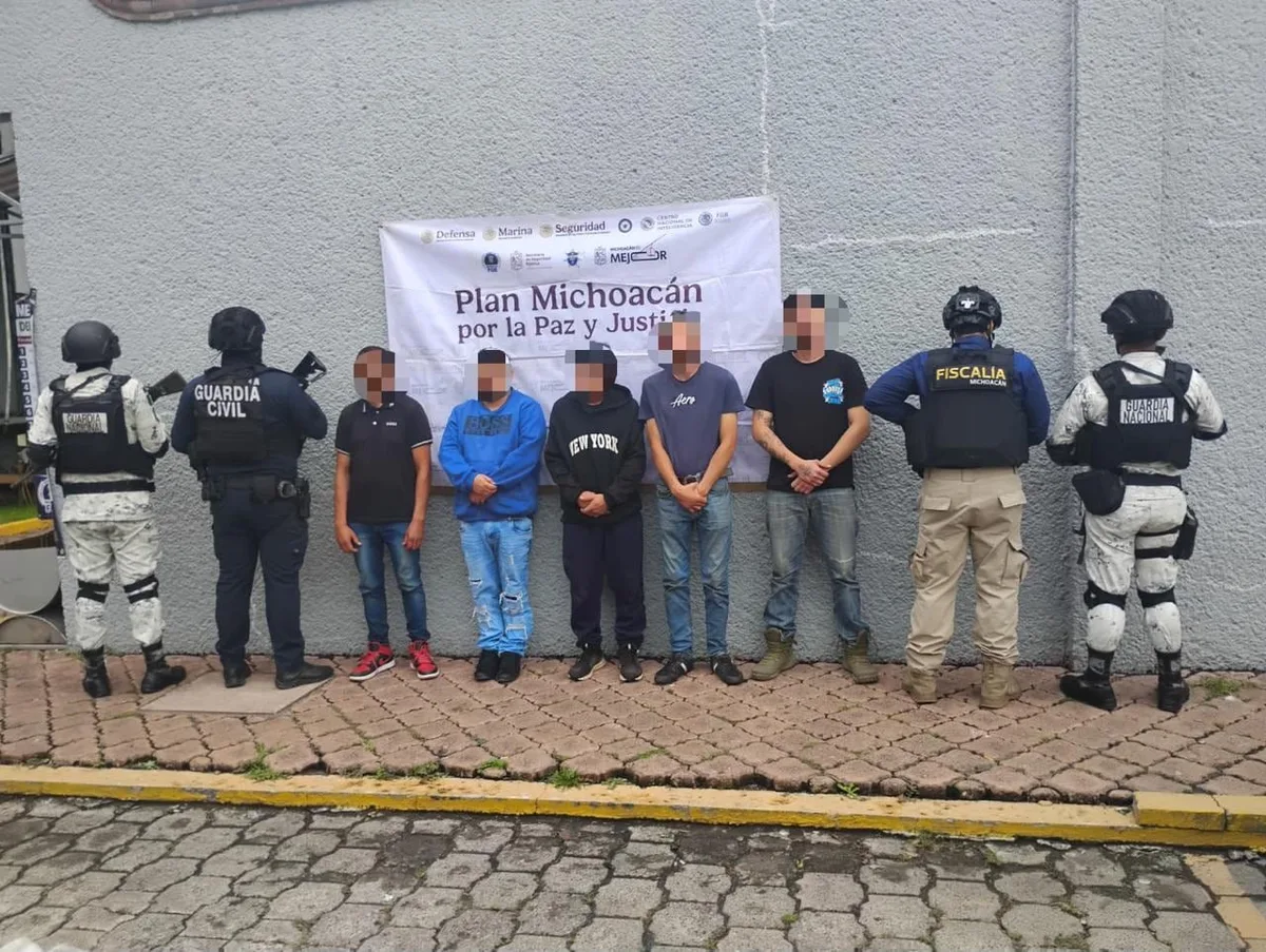 Caen cinco presuntos integrantes de “La Birotiza”, brazo armado del Cártel de Los Reyes