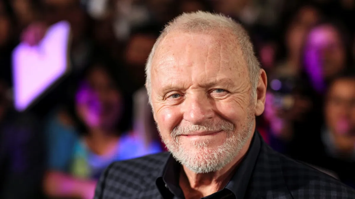 Anthony Hopkins, a sus 88 años, recordó la frase que aprendió de su padre: “Hoy es el mañana que tanto me preocupaba ayer”