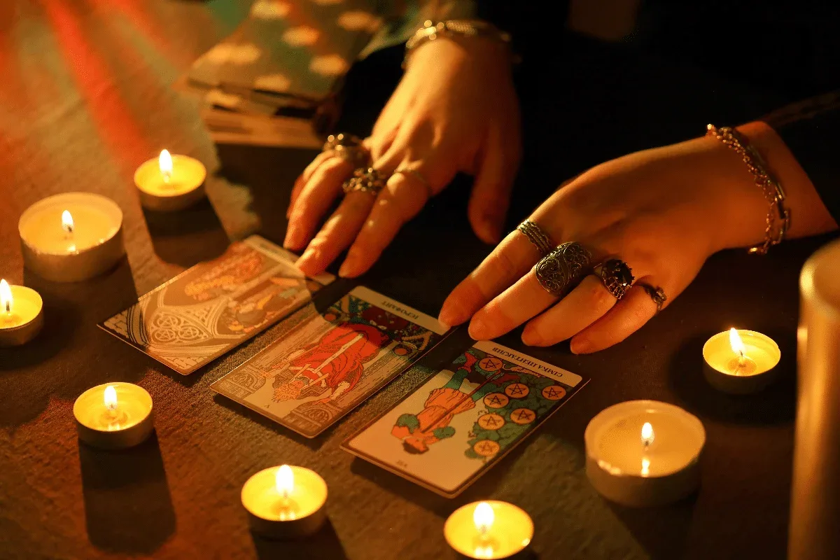 Tarot semanal: previsão para os signos de 17 a 23 de agosto de 2026