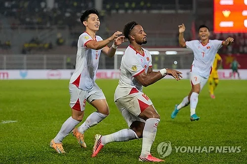 김상식호 베트남, 말레이시아와 현대컵 4강 1차전 2-0 완승