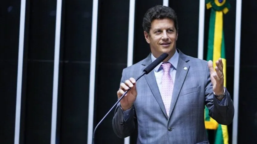Ricardo Salles reverte decisão e mantém candidatura ao Senado