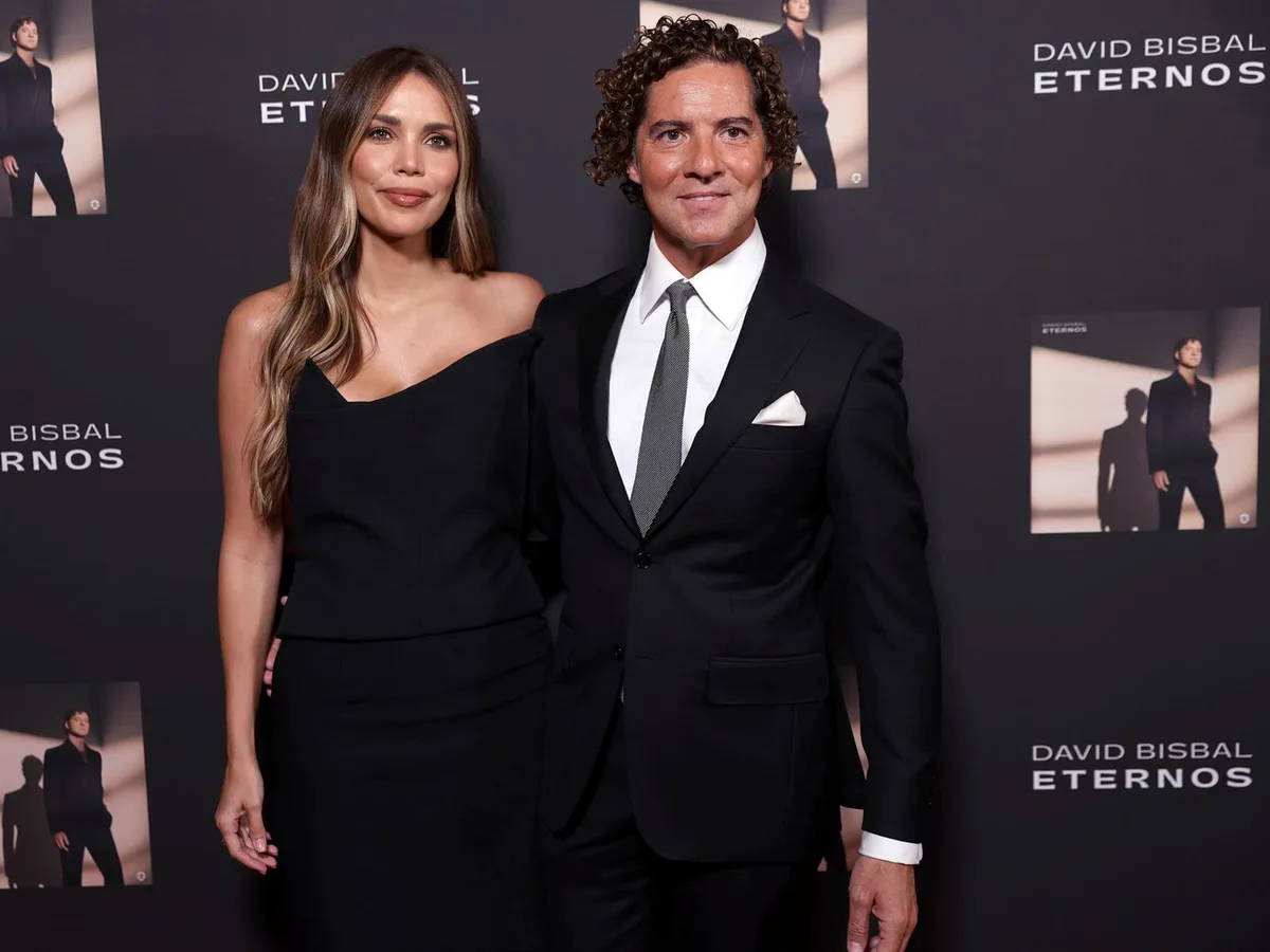 David Bisbal se vuelve 'Eterno' con el apoyo de Rosanna Zanetti: "Ha supuesto un reto. Se lo dedico a mi familia"