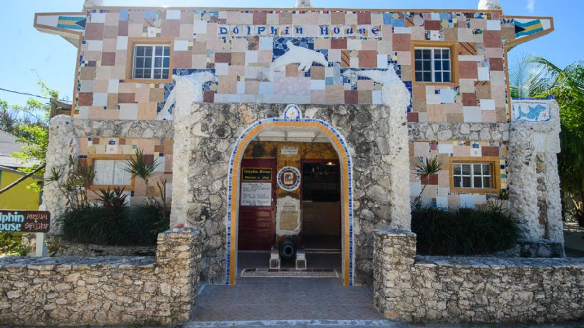 In 1993, a Bahamas artist turned his home into a giant dolphin-themed museum