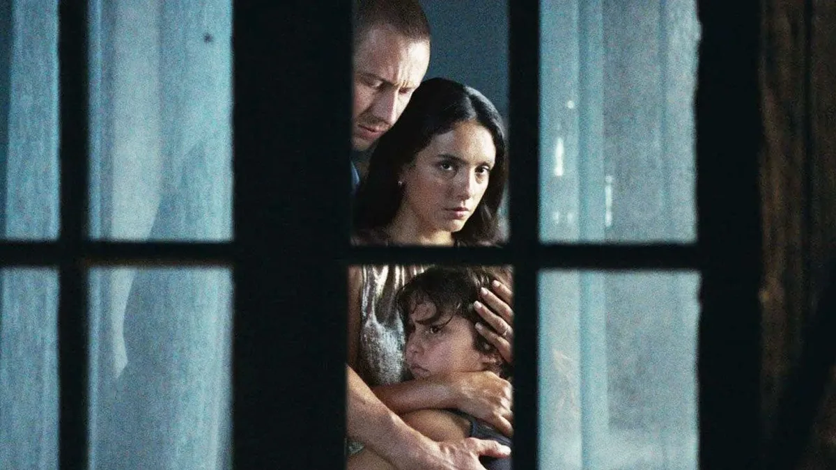 Histoires de la nuit avec Hafsia Herzi et Benoît Magimel : comment transformer un livre réputé inadaptable en un film intense ?
