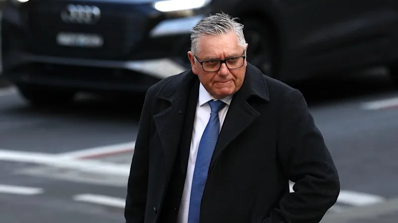 Plots, sub-plots and treachery: Hadley offers a peek behind closed doors at 2GB