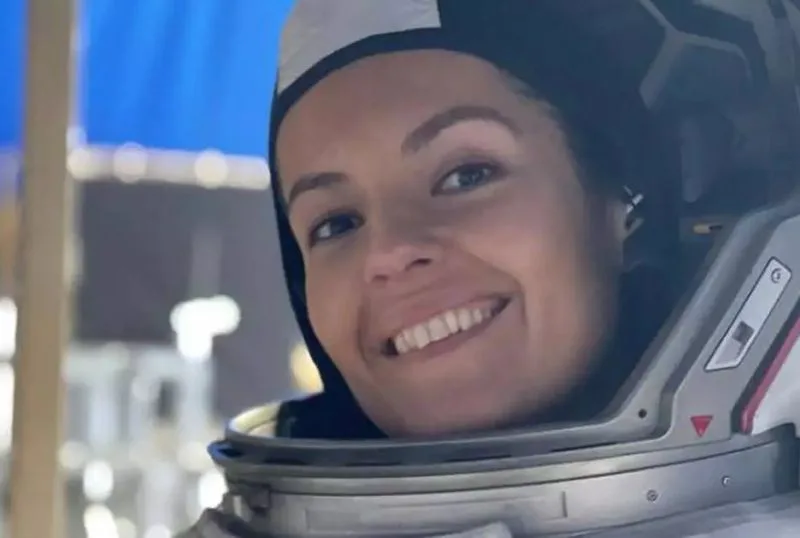 ‘China realizou meu sonho de ser atriz’, diz brasileira protagonista de blockbuster chinês