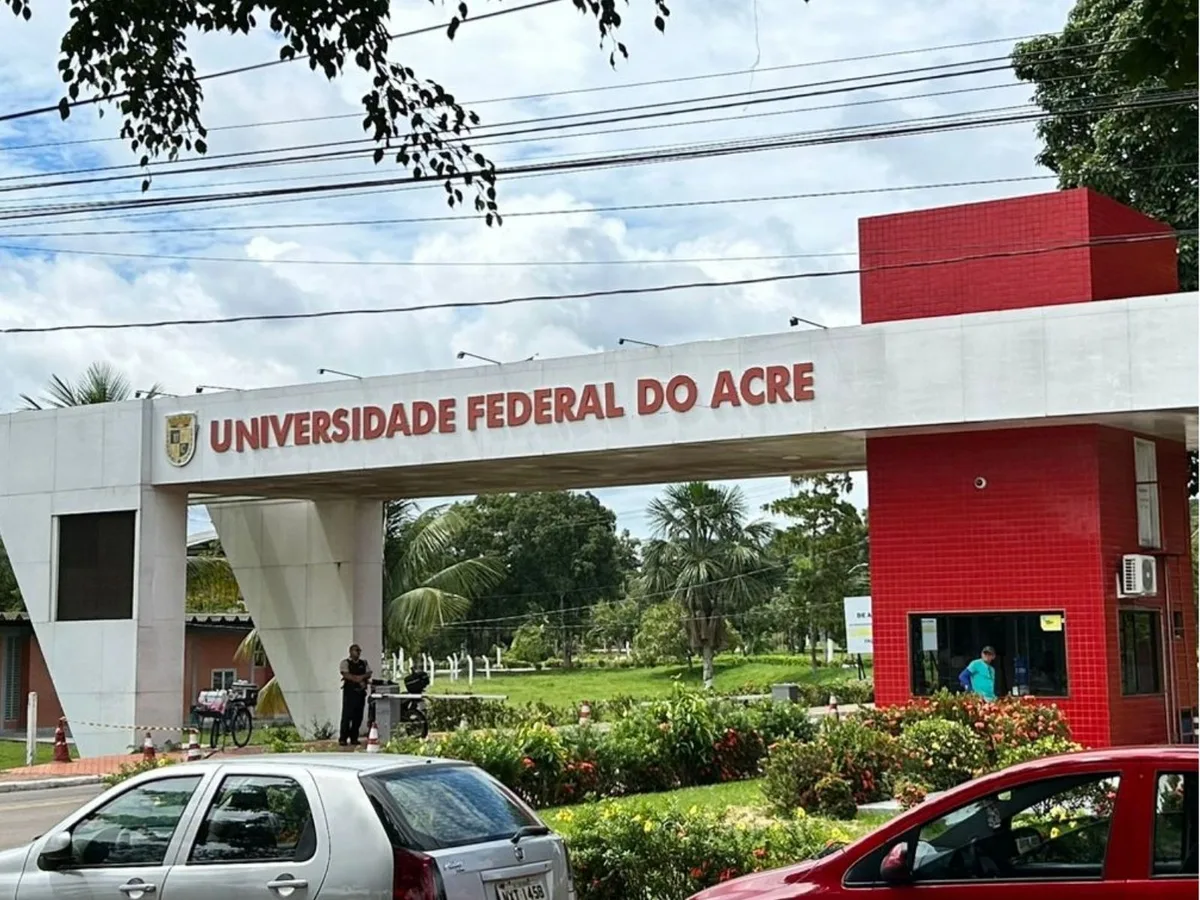 Centro de Idiomas da Ufac oferta mais de 700 vagas para cursos gratuitos em cinco línguas; VEJA