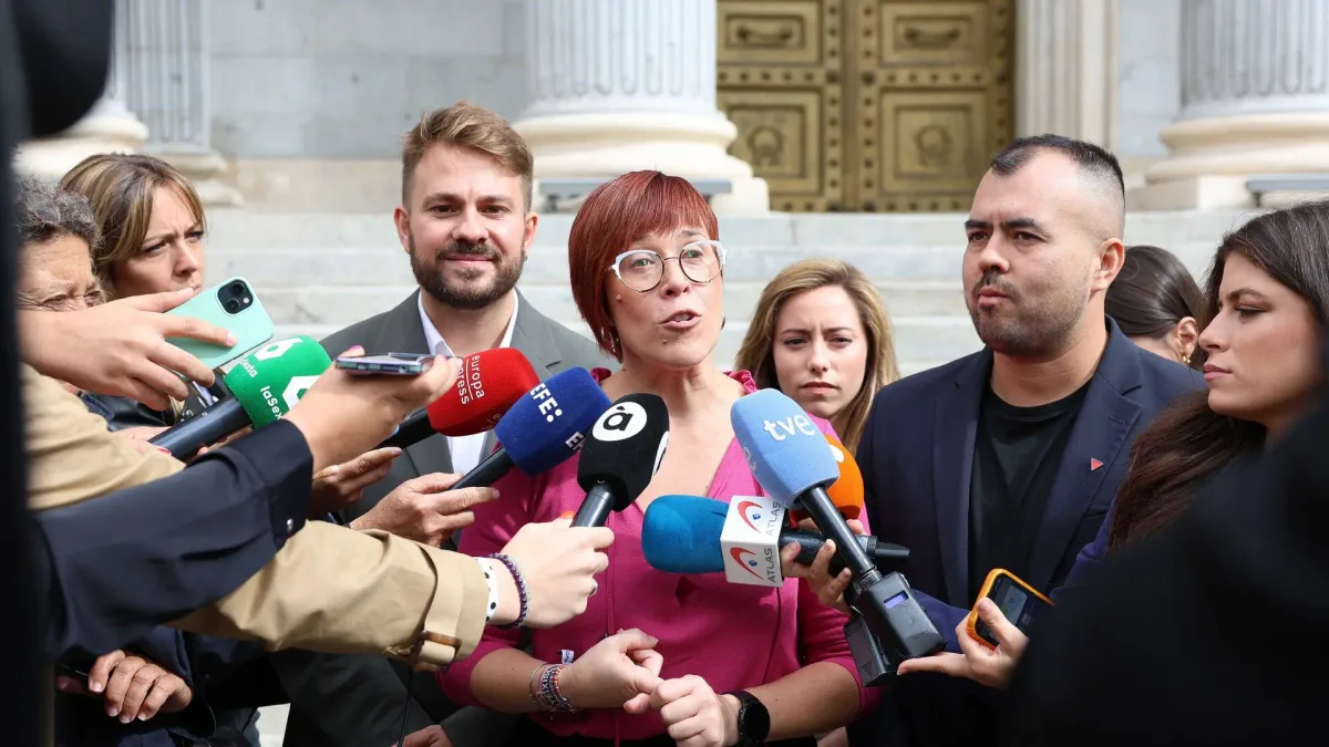 Frente Amplio celebra el acuerdo de unidad en Valencia y pide extender un pacto similar al resto del país