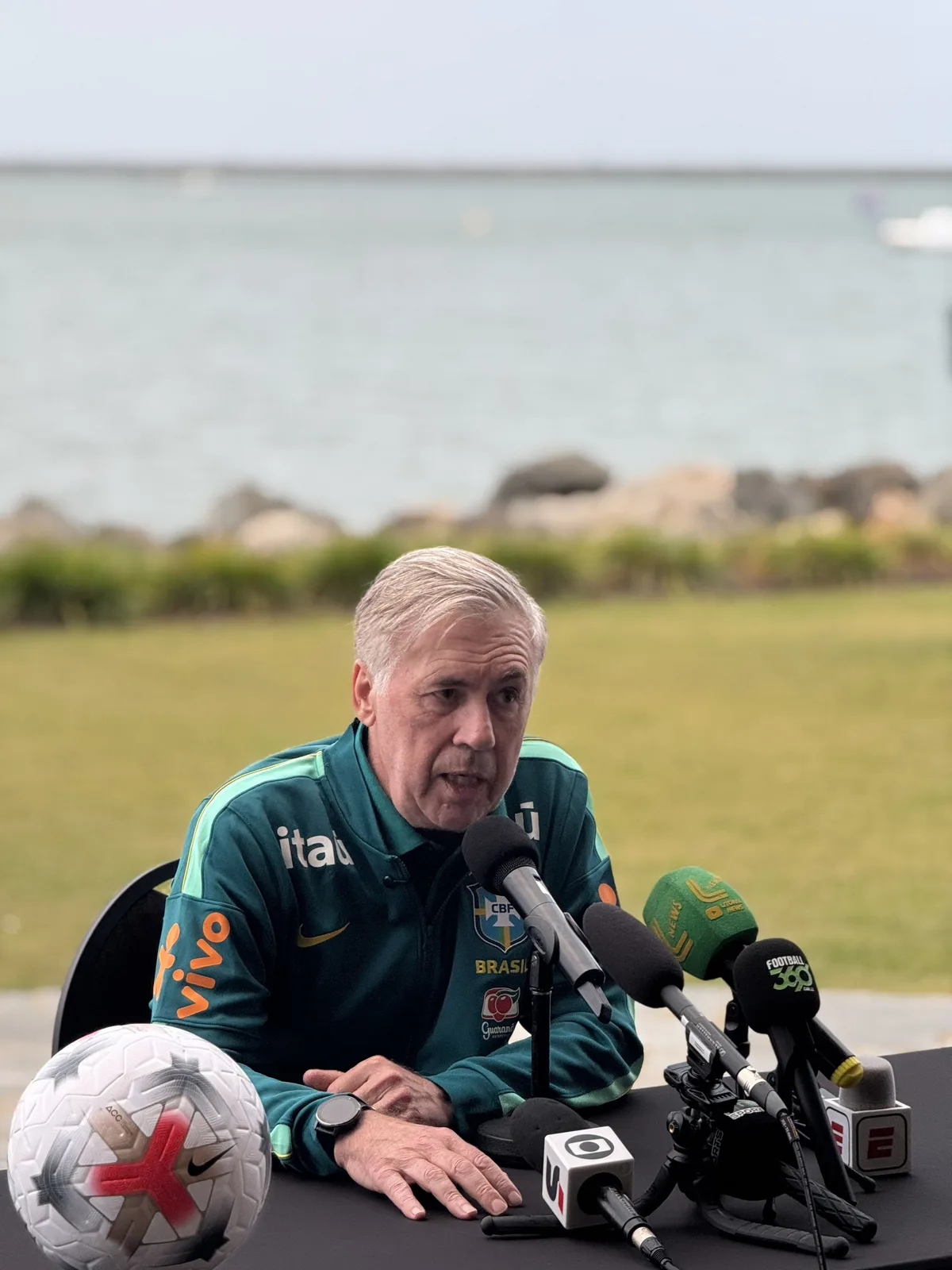 Ancelotti confirma Vini, Raphinha, Endrick e Estêvão contra a Austrália