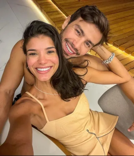 Jakelyne e Mariano revelam regras do casamento e citam duas “proibidas” em casa: ‘Acaba o encanto’; assista Jakelyne Oliveira e Mariano revelam regras do casamento e citam duas "proibidas" em casa: 'Acaba o encanto'; assista (Reprodução/Instagram)