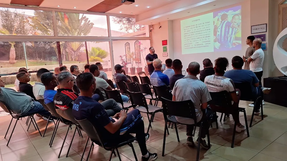 Reunião define preparativos para o Festival Dente de Leite de Futsal 2026