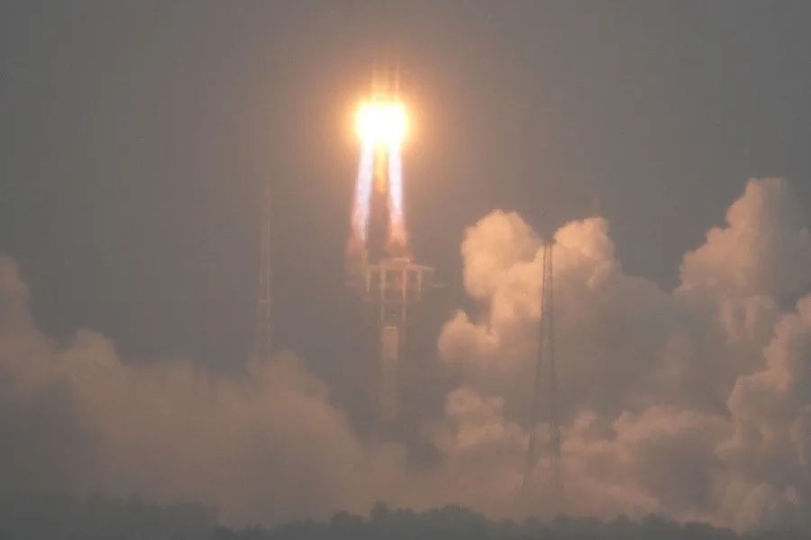 China adia para 2027 missão histórica que buscará água na Lua