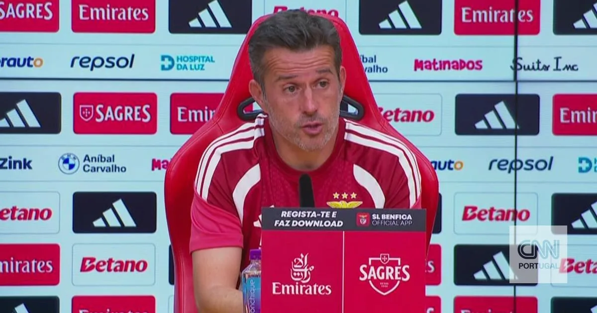 Marco Silva e a arbitragem do Clássico: «Copio as palavras de Farioli...»