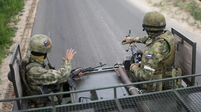 ВС России зачистили от ВСУ около 400 зданий и строений в Золотом Колодезе