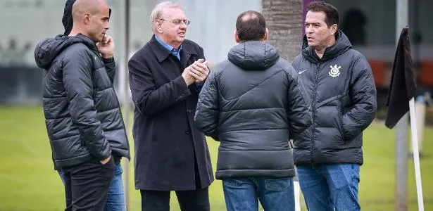 Corinthians busca 'milagre' para buscar receitas em meio a antecipações
