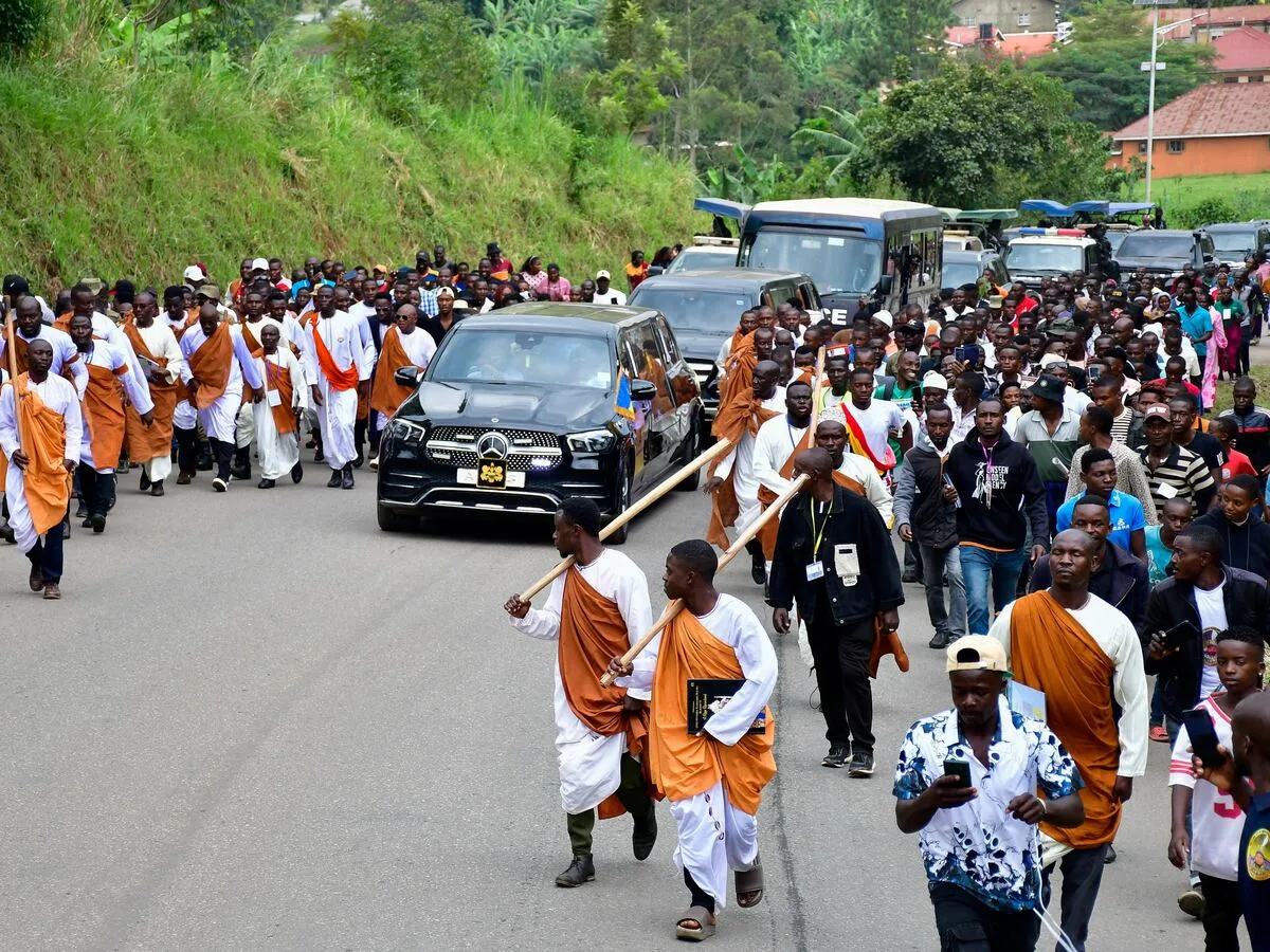 Uganda’s youngest king buried amid bitter succession battle